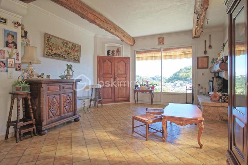 Maison - 94 m² - 3 pièces