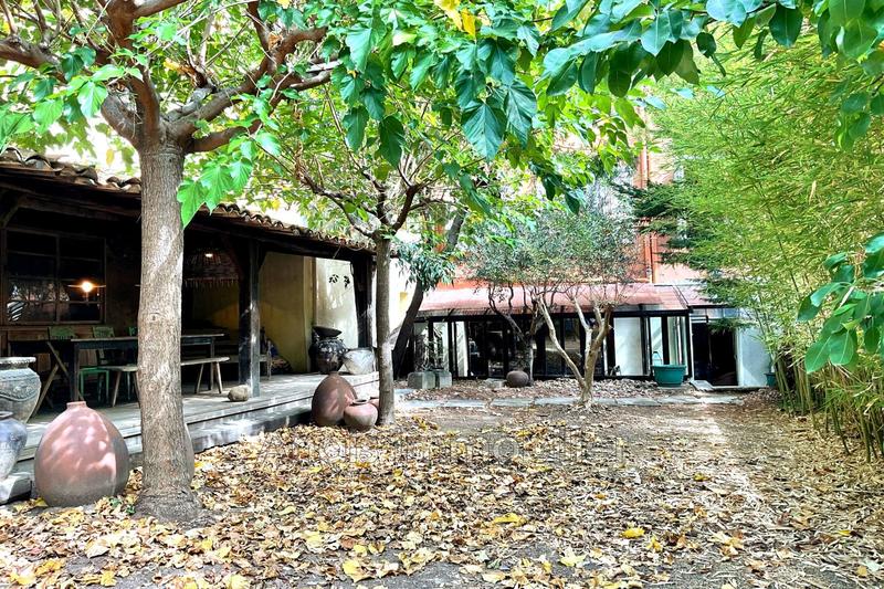 Maison de village - 250 m² - 9 pièces