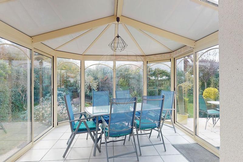 Maison - 170 m² - 7 pièces