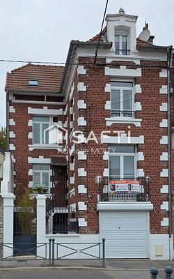 Maison - 191 m² - 8 pièces