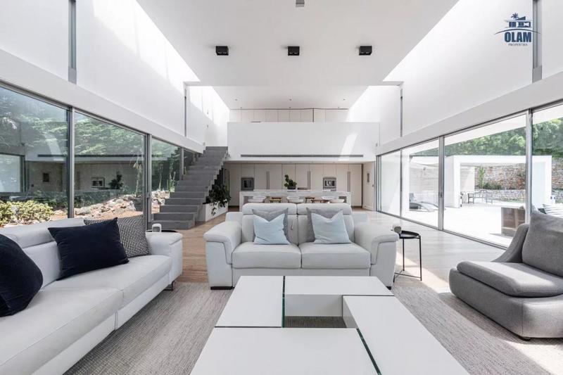 Villa - 600 m² - 6 pièces