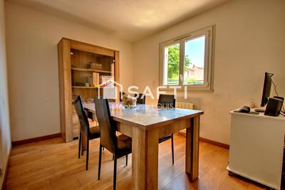 Maison - 87 m² - 5 pièces