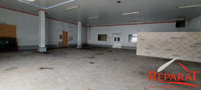 Local commercial - 240 m²