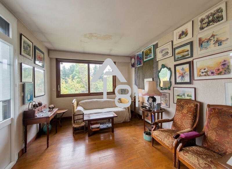 Maison - 142 m² - 6 pièces