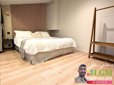 Loft - 31 m² - 2 pièces