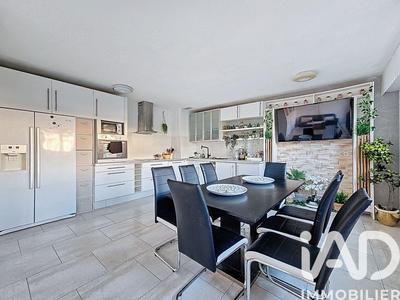 Duplex - 92 m² - 4 pièces