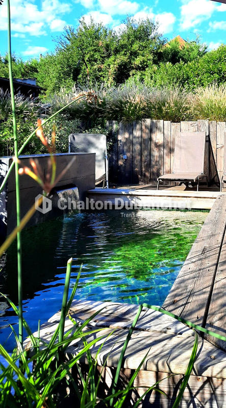 Maison - 200 m² - 8 pièces