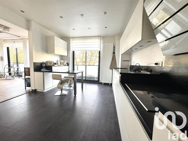 Maison de maîtres - 366 m² - 12 pièces