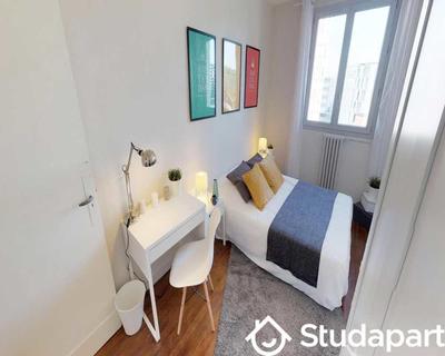 Chambre - 60 m² - 1 pièce