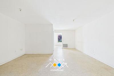 Maison en pierre - 43 m² - 2 pièces