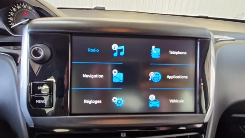 Peugeot 208 affaire Puretech 82 s&amp;amp;S Premium Pack