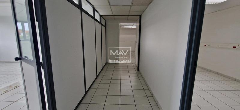 Bureau - 170 m² - 3 pièces