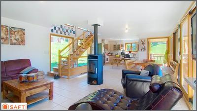 Châlet - 194 m² - 7 pièces
