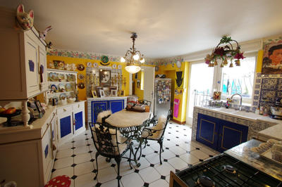 Maison - 320 m² - 10 pièces