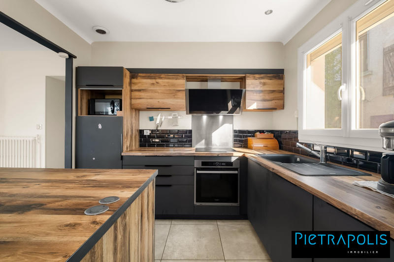 Maison ancienne - 84 m² - 4 pièces