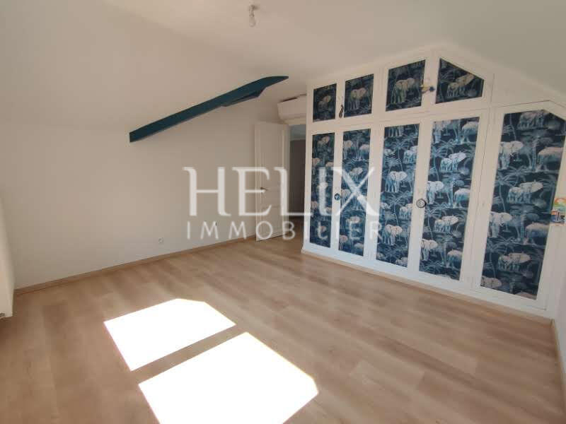 Maison - 165 m² - 7 pièces