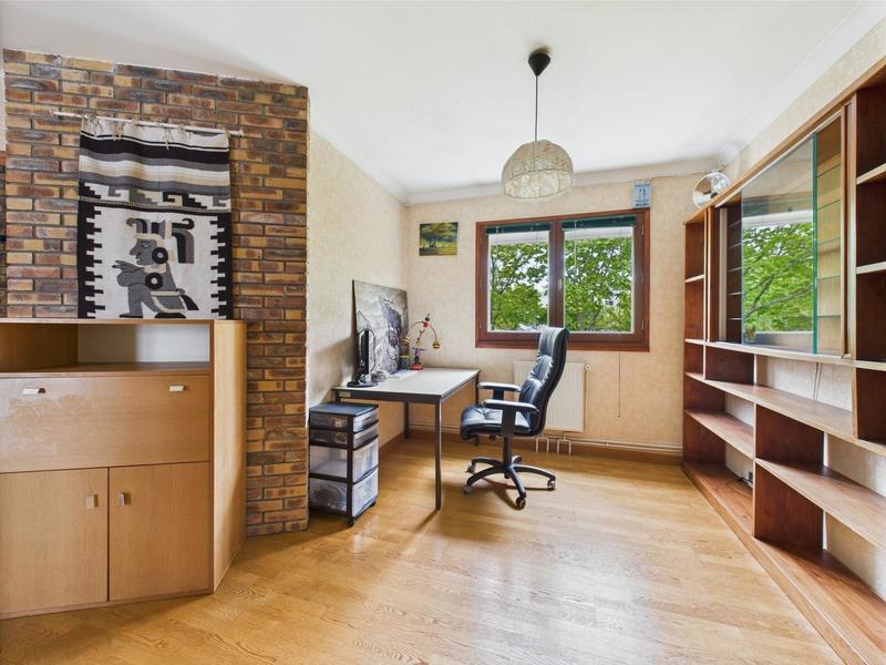 Maison - 165 m² - 6 pièces