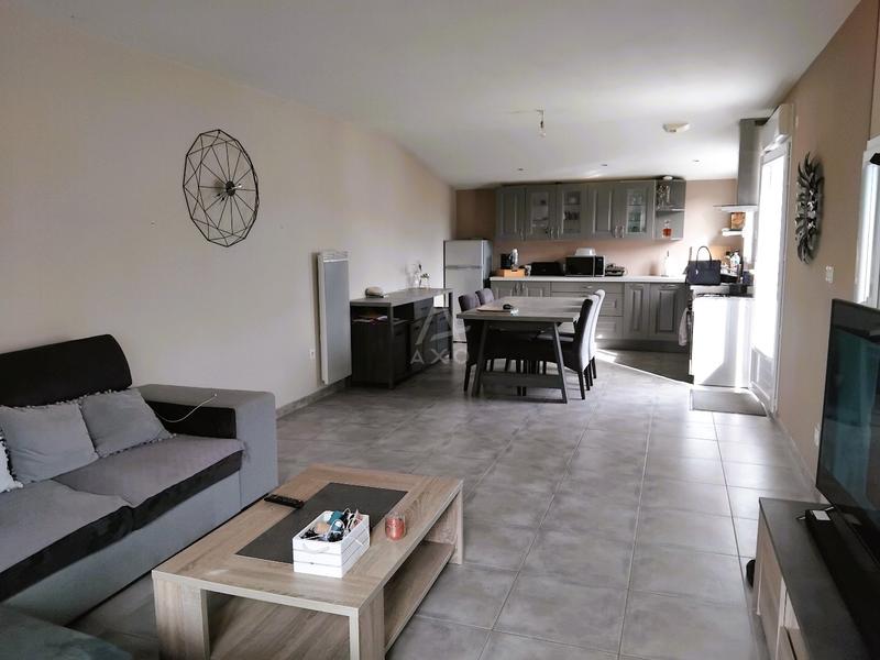 Maison de village - 76 m² - 3 pièces