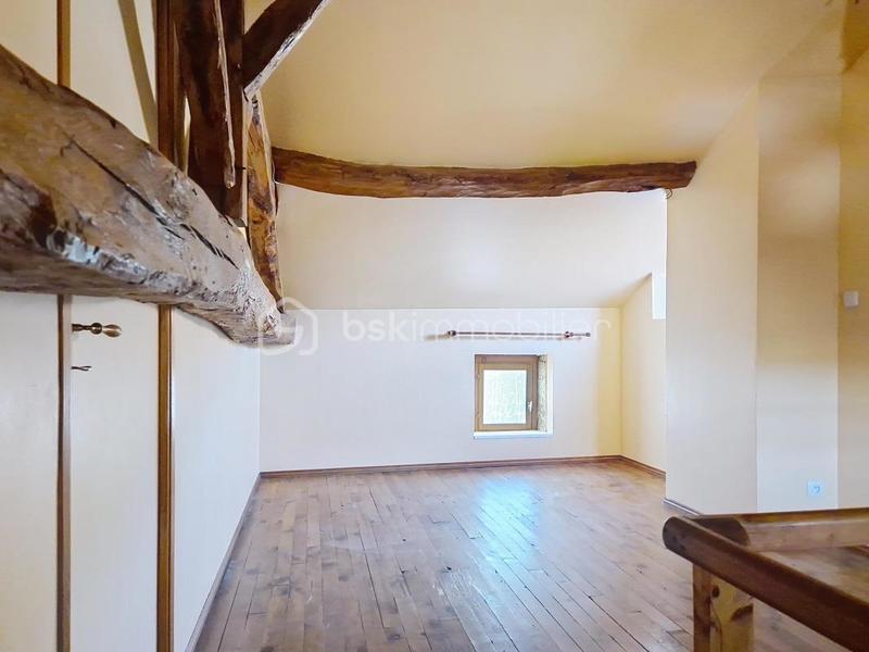 Maison en pierre - 107 m² - 5 pièces