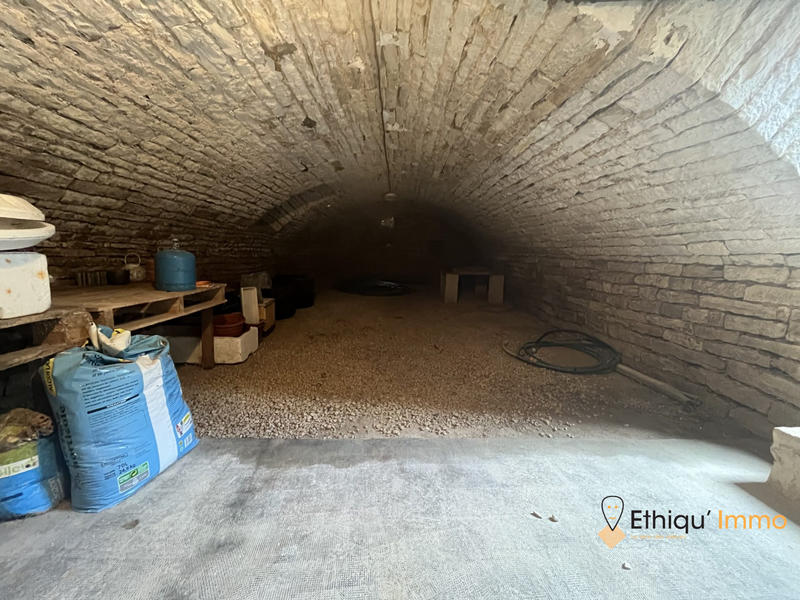 Maison - 314 m² - 10 pièces