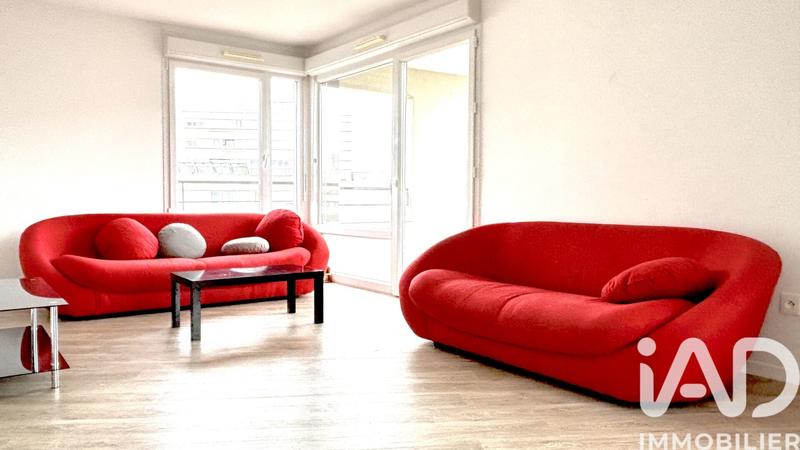 Appartement - 95 m² - 5 pièces