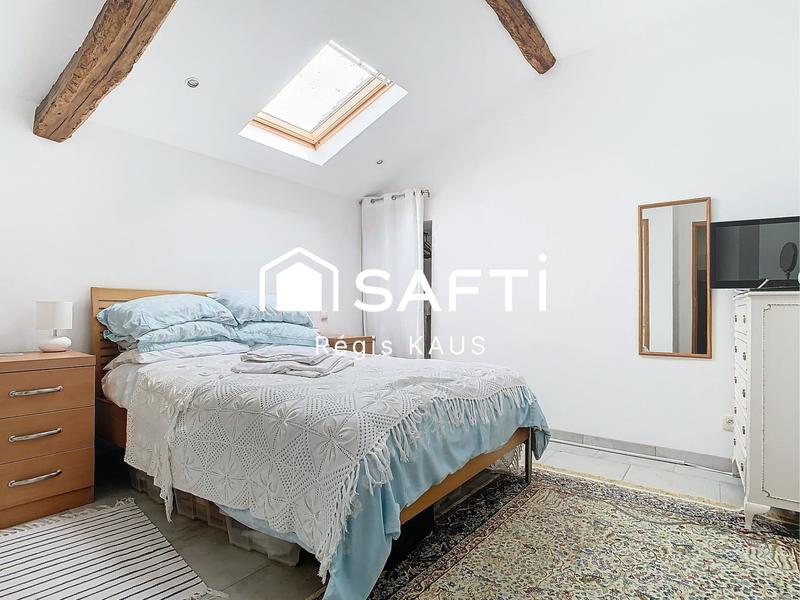 Maison - 296 m² - 12 pièces