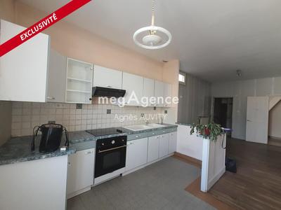 Maison de ville - 72 m² - 4 pièces