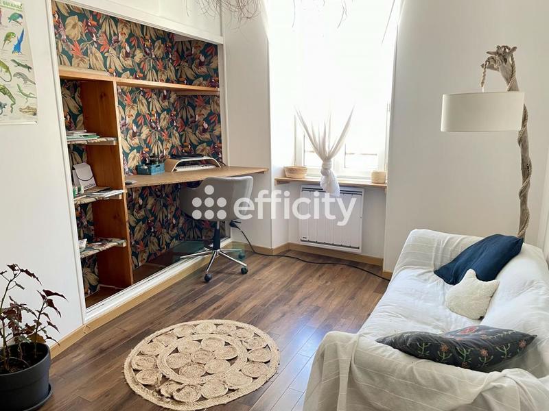 Maison de bourg - 136 m² - 6 pièces