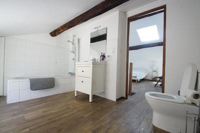 Viager - Maison de village - 138 m² - 6 pièces