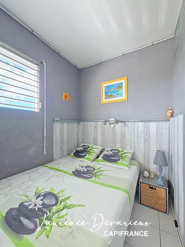 Studio - 30 m² - 1 pièce