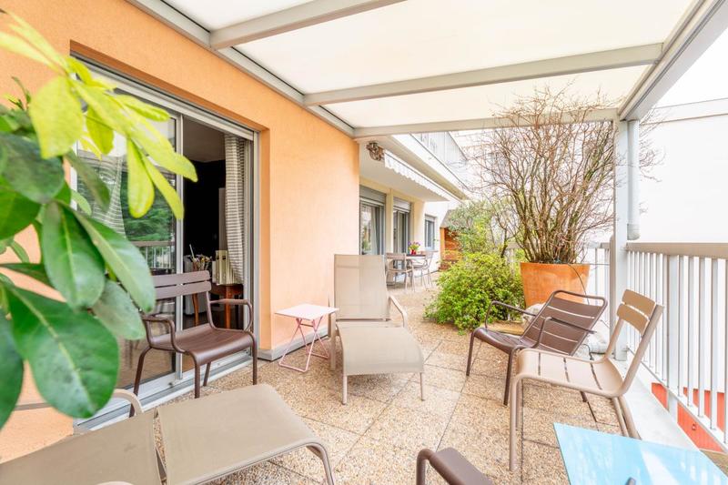 Appartement - 130 m² - 6 pièces