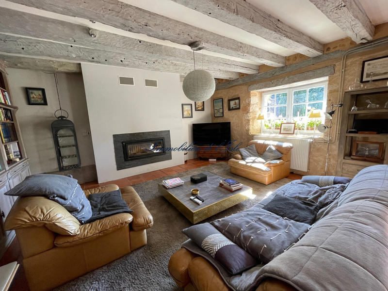 Maison - 400 m² - 10 pièces