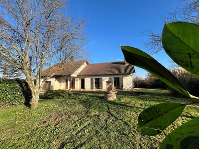 Maison traditionnelle - 171 m² - 7 pièces