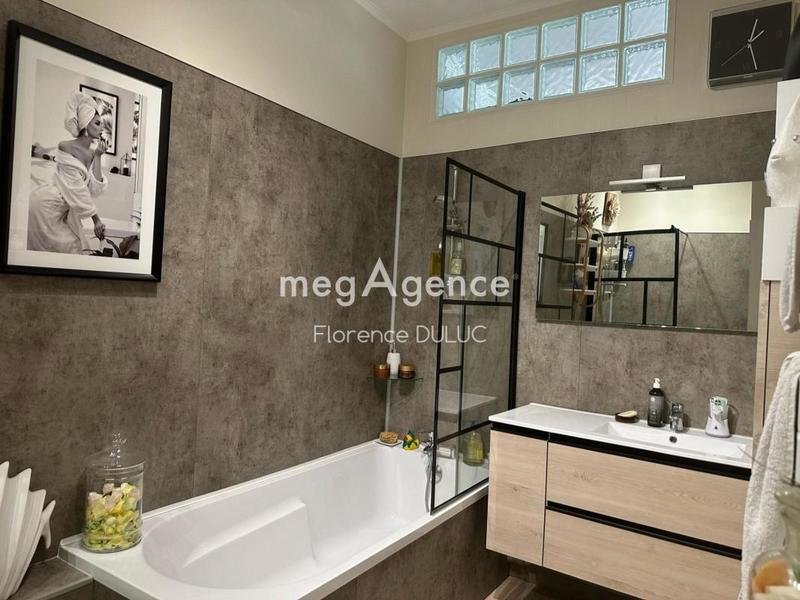 Maison de ville - 189 m² - 7 pièces