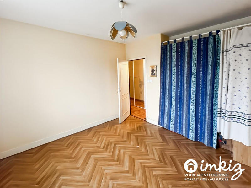 Maison - 110 m² - 4 pièces