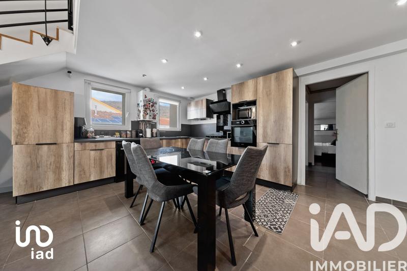 Maison - 125 m² - 7 pièces