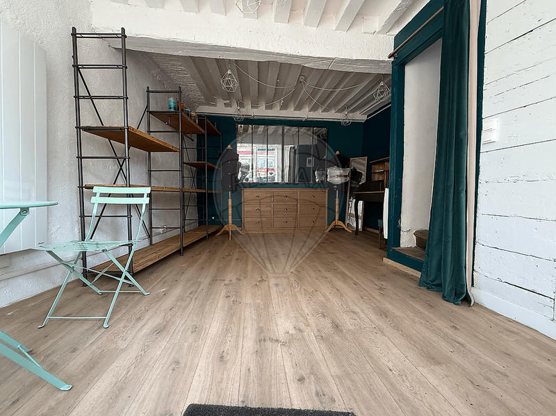 Immeuble - 56 m² - 3 pièces