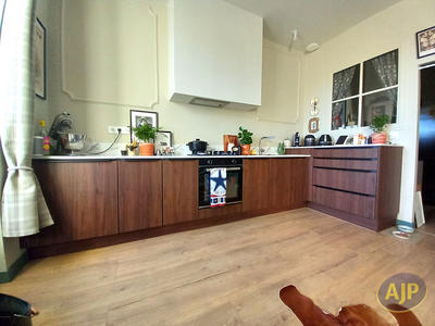 Appartement - 97 m² - 4 pièces