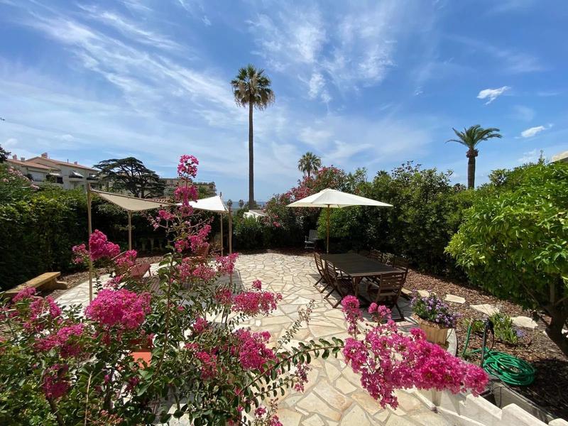 Appartement - 110 m² - 3 pièces