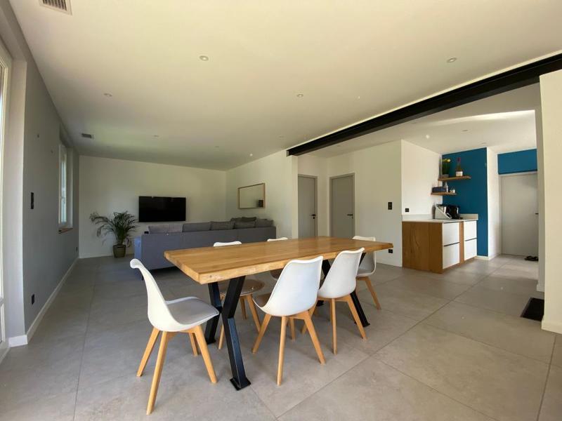 Villa - 104 m² - 4 pièces