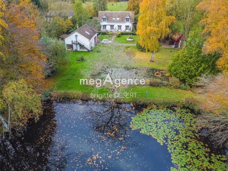 Maison - 206 m² - 8 pièces