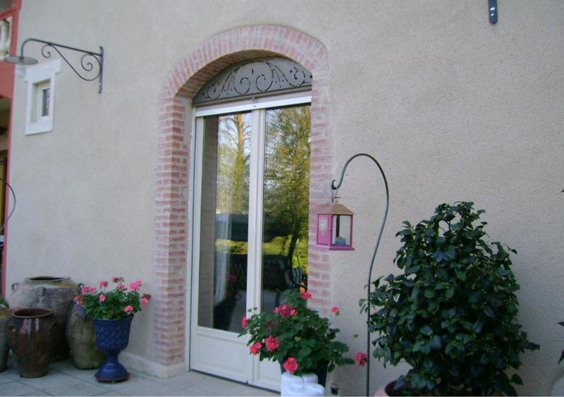 Maison - 290 m² - 9 pièces