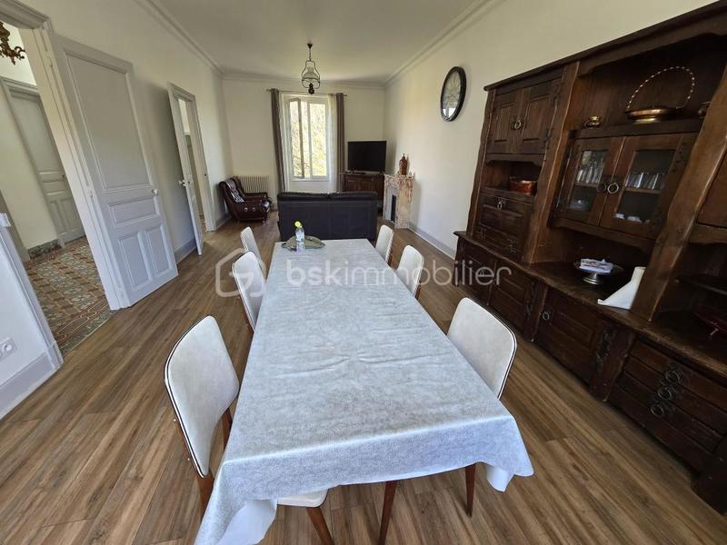 Maison ancienne - 196 m² - 5 pièces