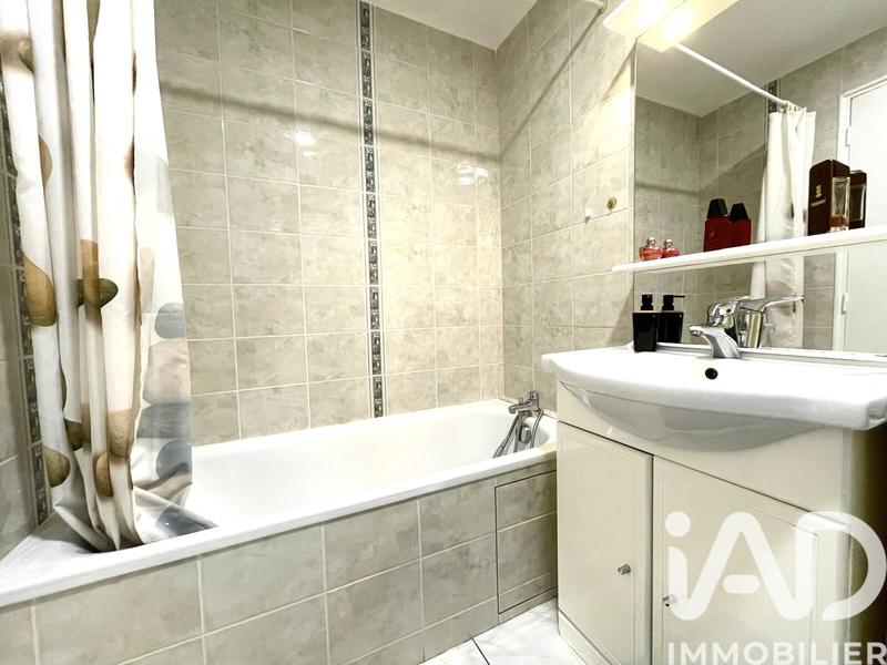 Maison - 91 m² - 6 pièces