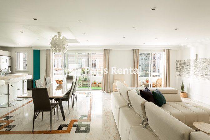 Appartement - 113 m² - 4 pièces