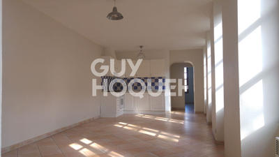 Immeuble - 222 m² - 9 pièces