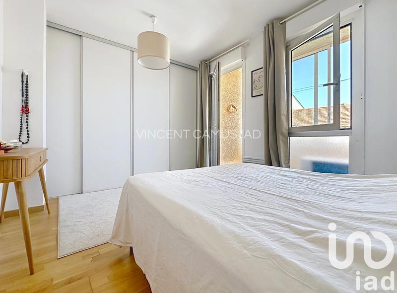 Appartement - 98 m² - 4 pièces