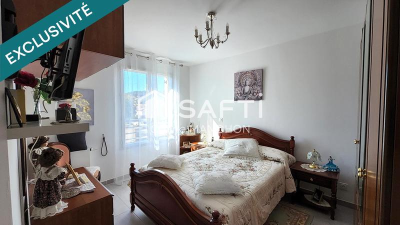 Appartement - 90 m² - 4 pièces