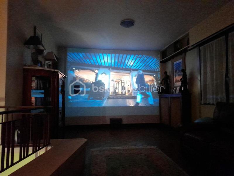 Pavillon - 230 m² - 8 pièces