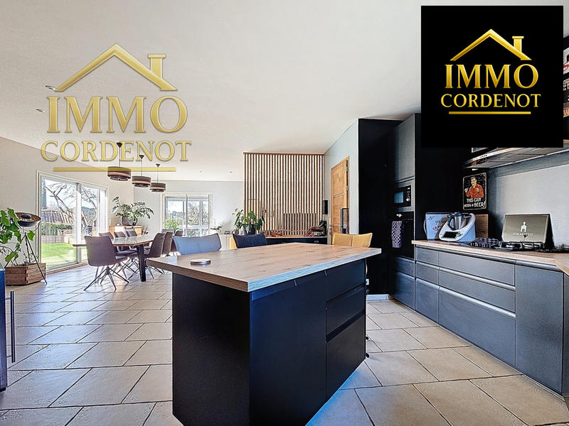 Maison - 141 m² - 6 pièces